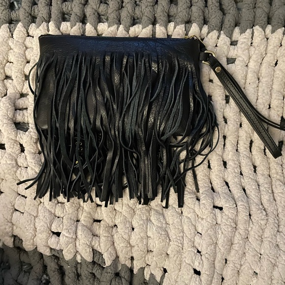 NWOT Banana Republic Black and Gold studded fringe clutch/wristlet bag 🖤 - Picture 2 of 7